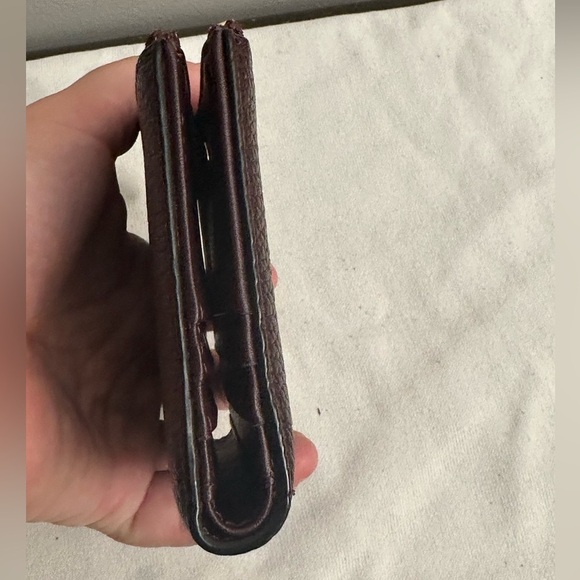 Kate Spade Malea in Mulberry Street Leather Wallet EUC - Picture 5 of 9